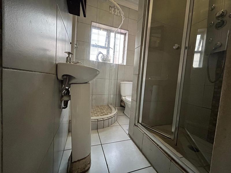 3 Bedroom Property for Sale in Rondebosch Western Cape